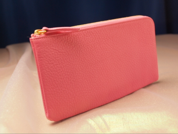 ピンク色財布の風水の意味
